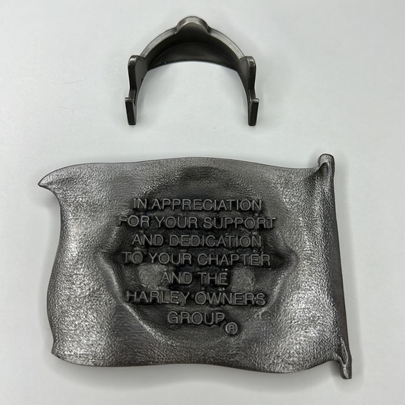 Harley-Davidson HOG 25th Anniversary Collector Metal Plaque with Stand - Picture 4 of 4